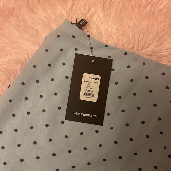 Fashion Nova polkadot skirt - Picture 4 of 4
